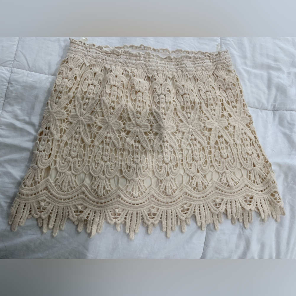 Elegant Cream Lace Skirt